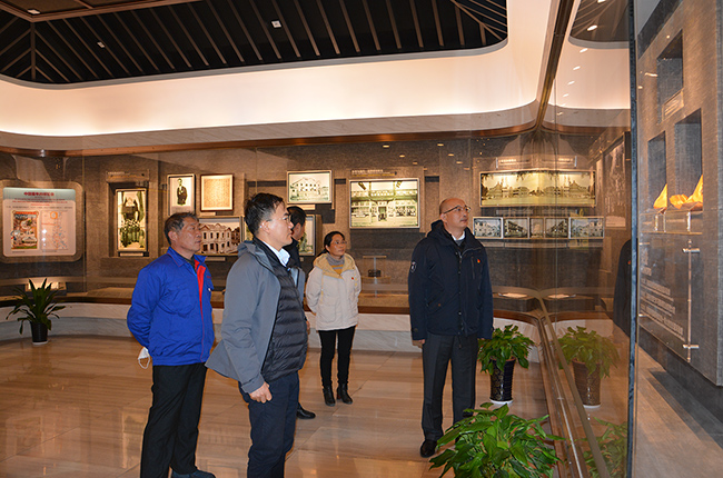 6、參觀張謇紀(jì)念館-恢復(fù)的.jpg
